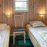 Beautiful In With Sauna Feriehus