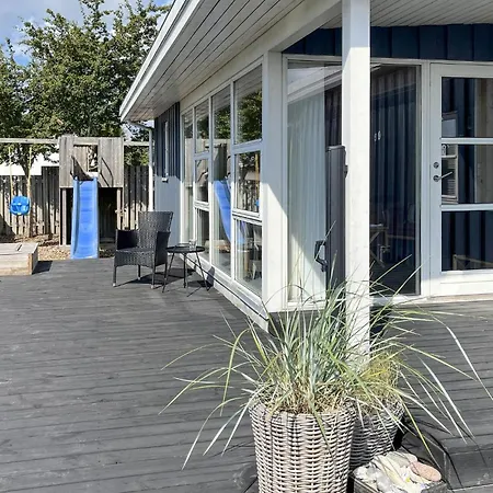 Holiday home Beautiful In With Sauna *