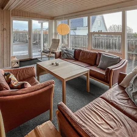 Feriehus Beautiful In With Sauna *